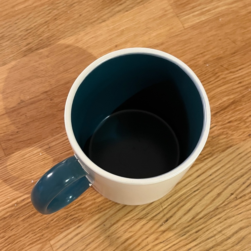 Snoopy Mug - Picture 4 of 5